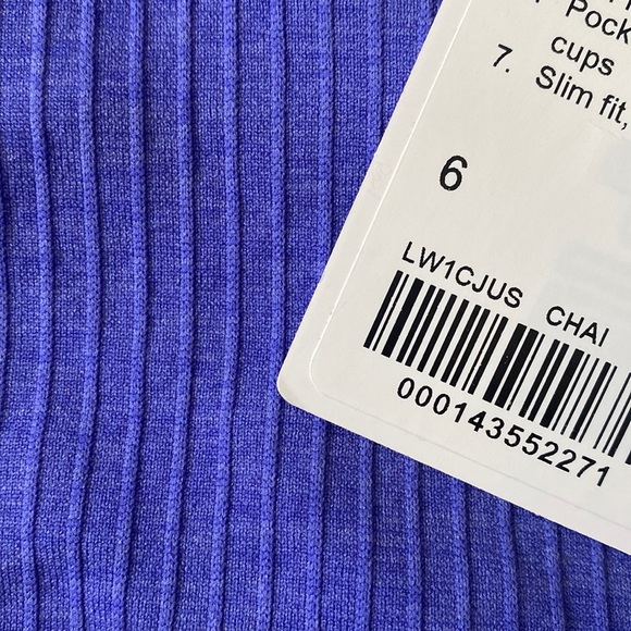 ❤️ Lululemon Ebb to Street Racerback Crop Tank Charged Indigo Size 6 NWT - Picture 5 of 6